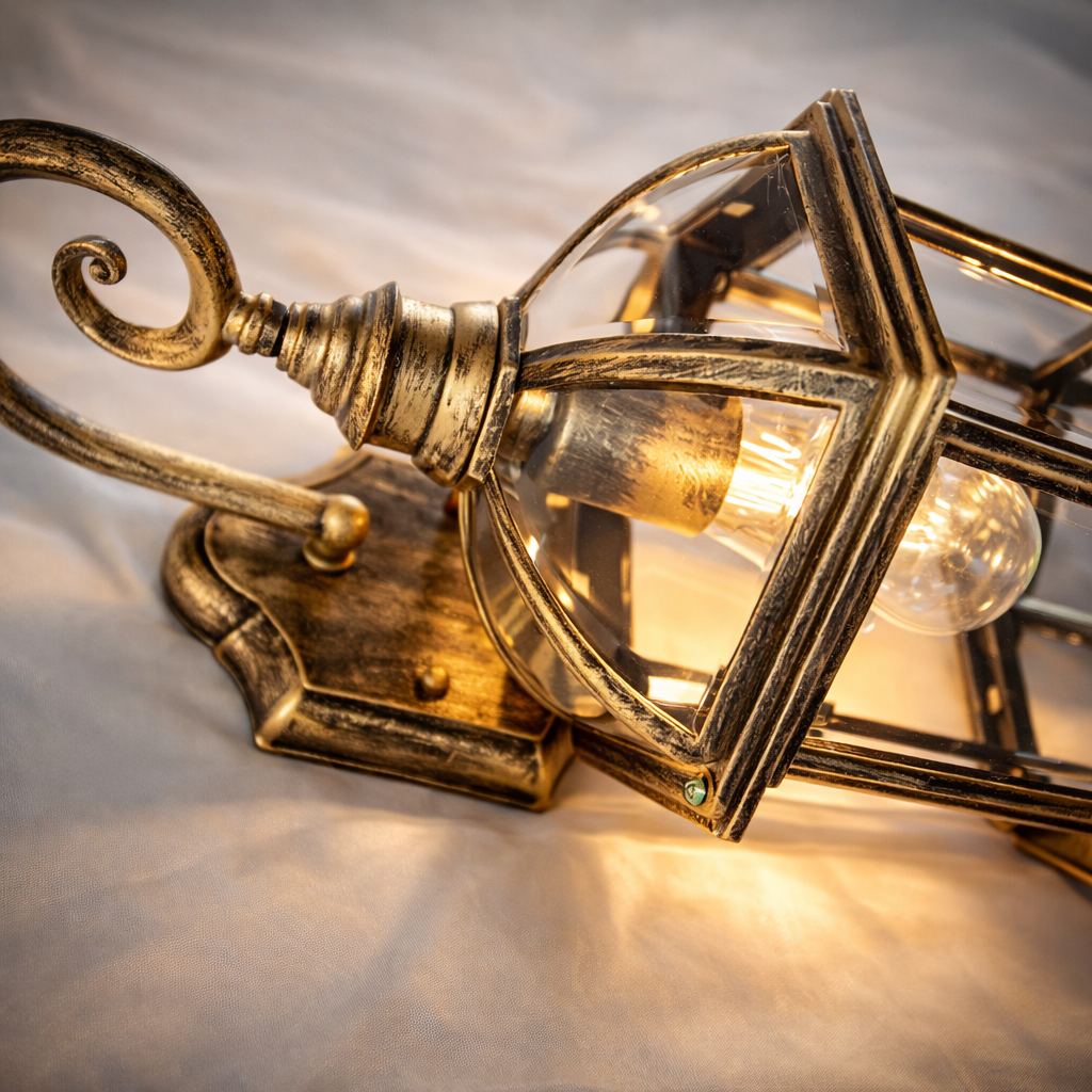 Retro Outdoor Wall Lamp