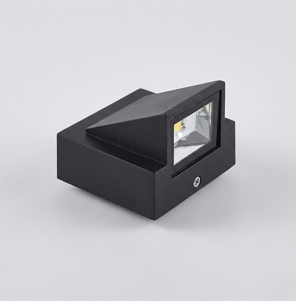 Weather-Resistant LED Wall Light, Dual-Direction Outdoor Lighting with Adjustable Light Direction