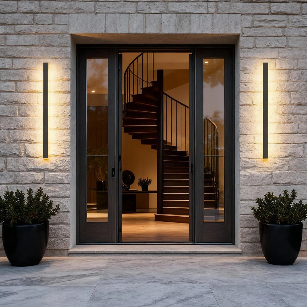 Linear LED Outdoor Wall Light – Waterproof Modern Exterior Sconce for Garden, Patio, Facade, Entryway & Driveway