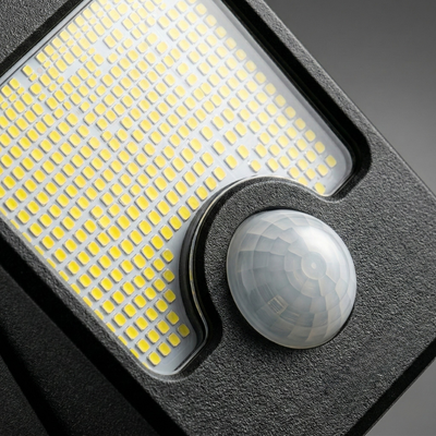 Solar-Powered Motion Sensing Outdoor Clip Light